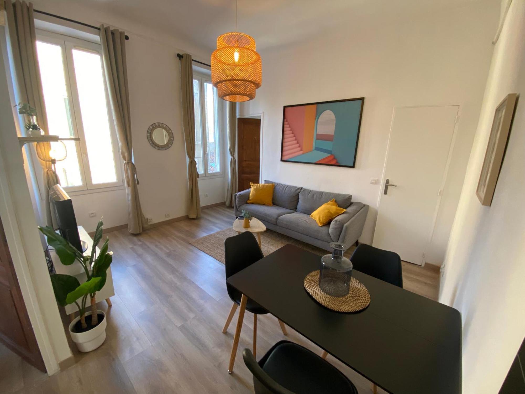 Republique / La Joliette Apartment Marseille Luaran gambar